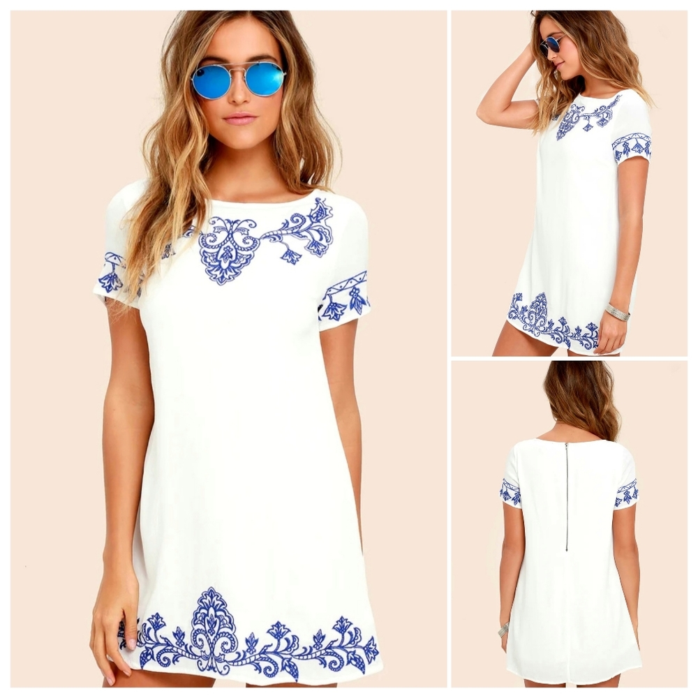 Lulus | Tale to Tell Blue and Ivory Embroidered Shift Dress XS